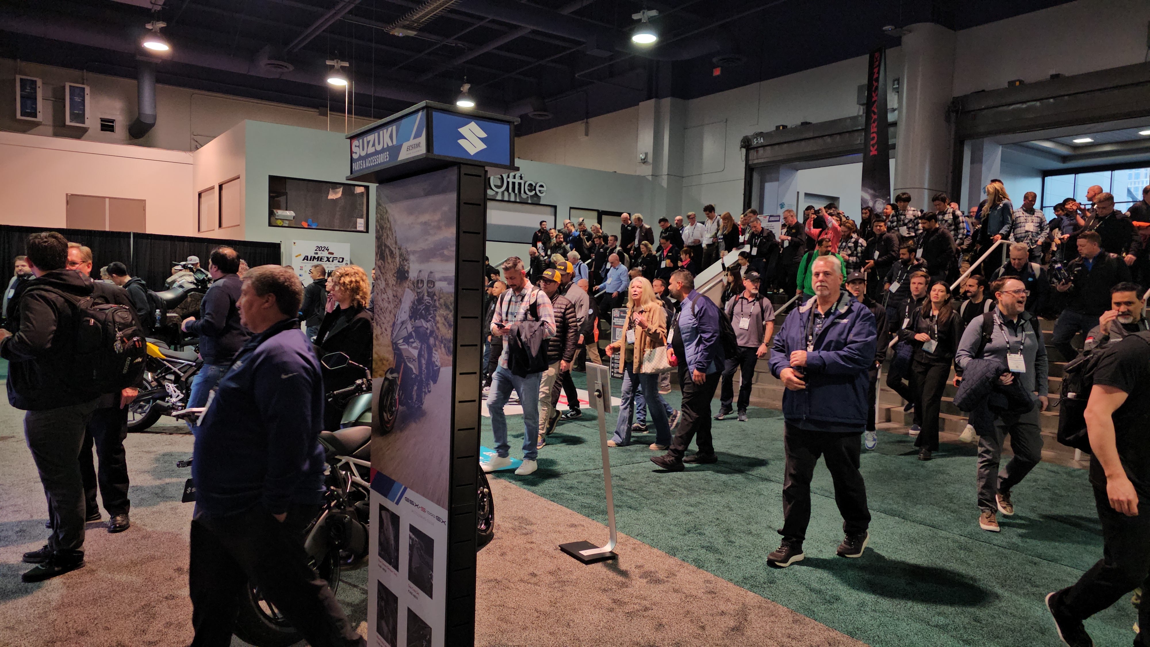 AIMExpo Las Vegas'24 - Evacuation Underway due to Battery Fire