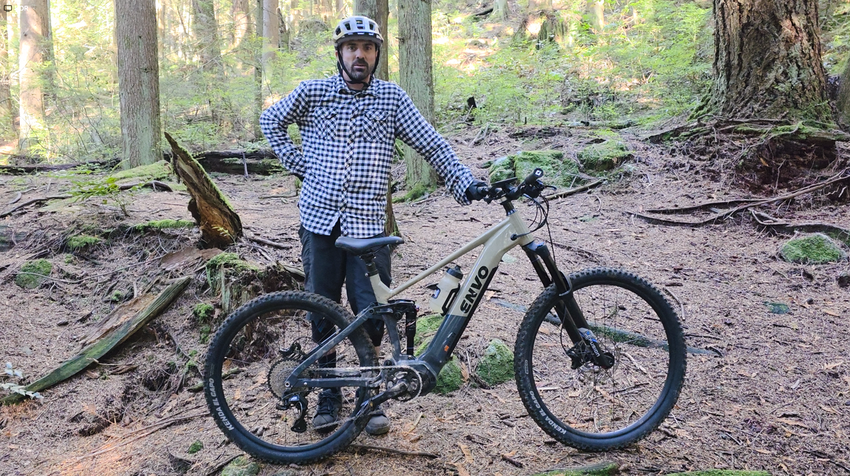Mountain Biker Tries an eMTB for the First Time | ENVO M50