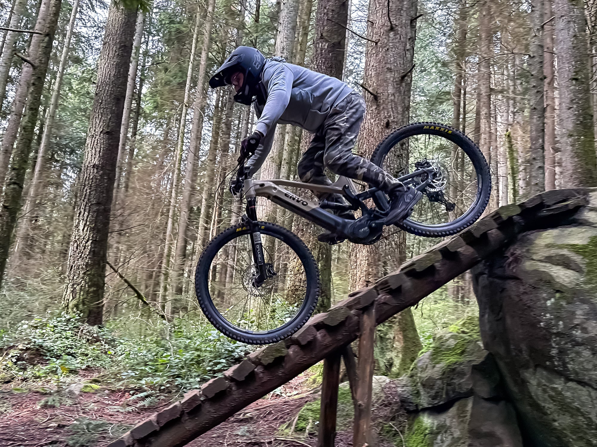 ENVO M50 - Electric Mountain Bike