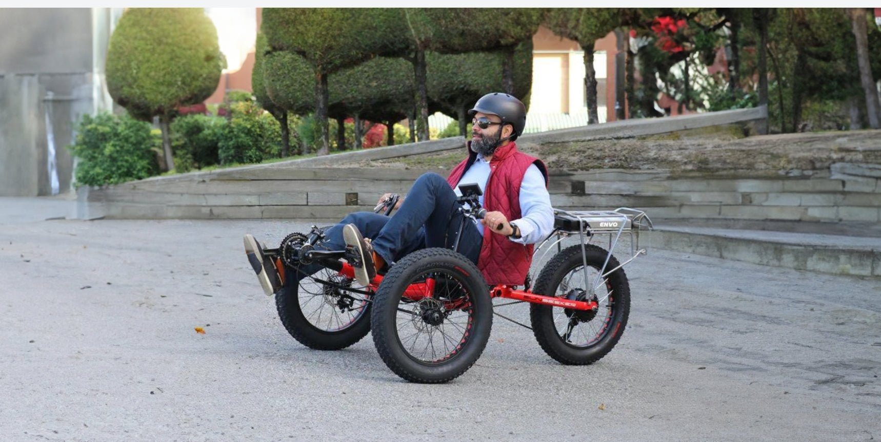 The Pros and Cons Of a Recumbent Trike